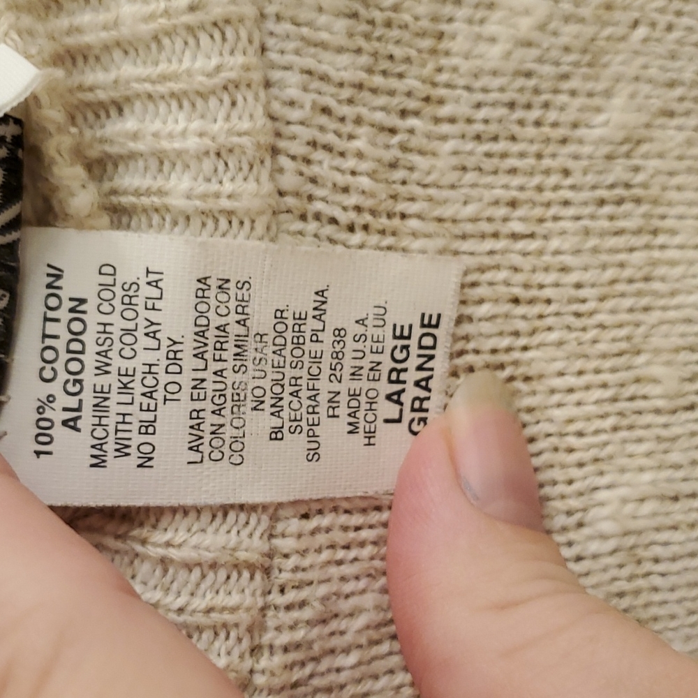 Sweater - Picture 4 of 6